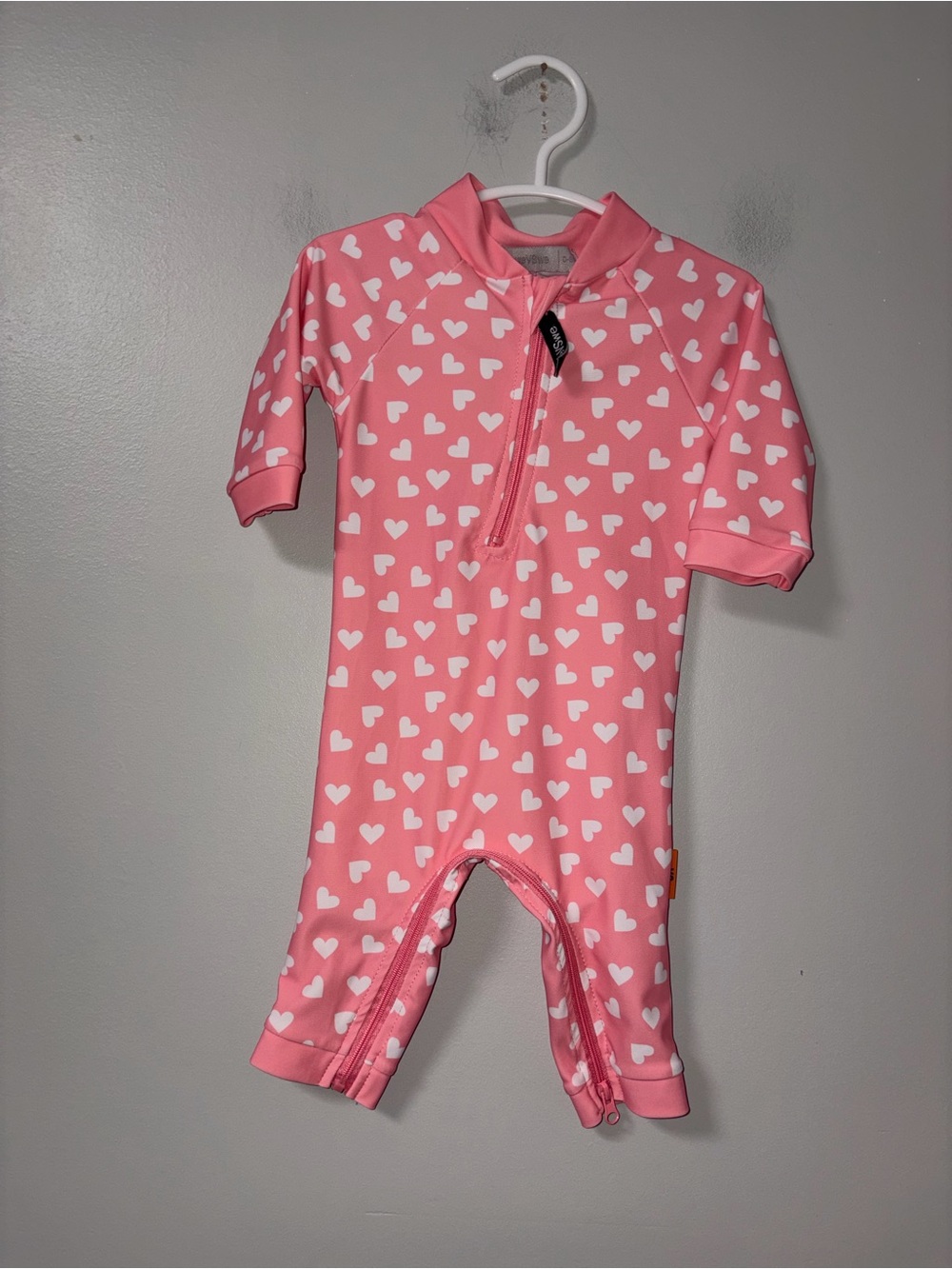 Wevswe Pink White Hearts Rash Guard Girls 0-6M
